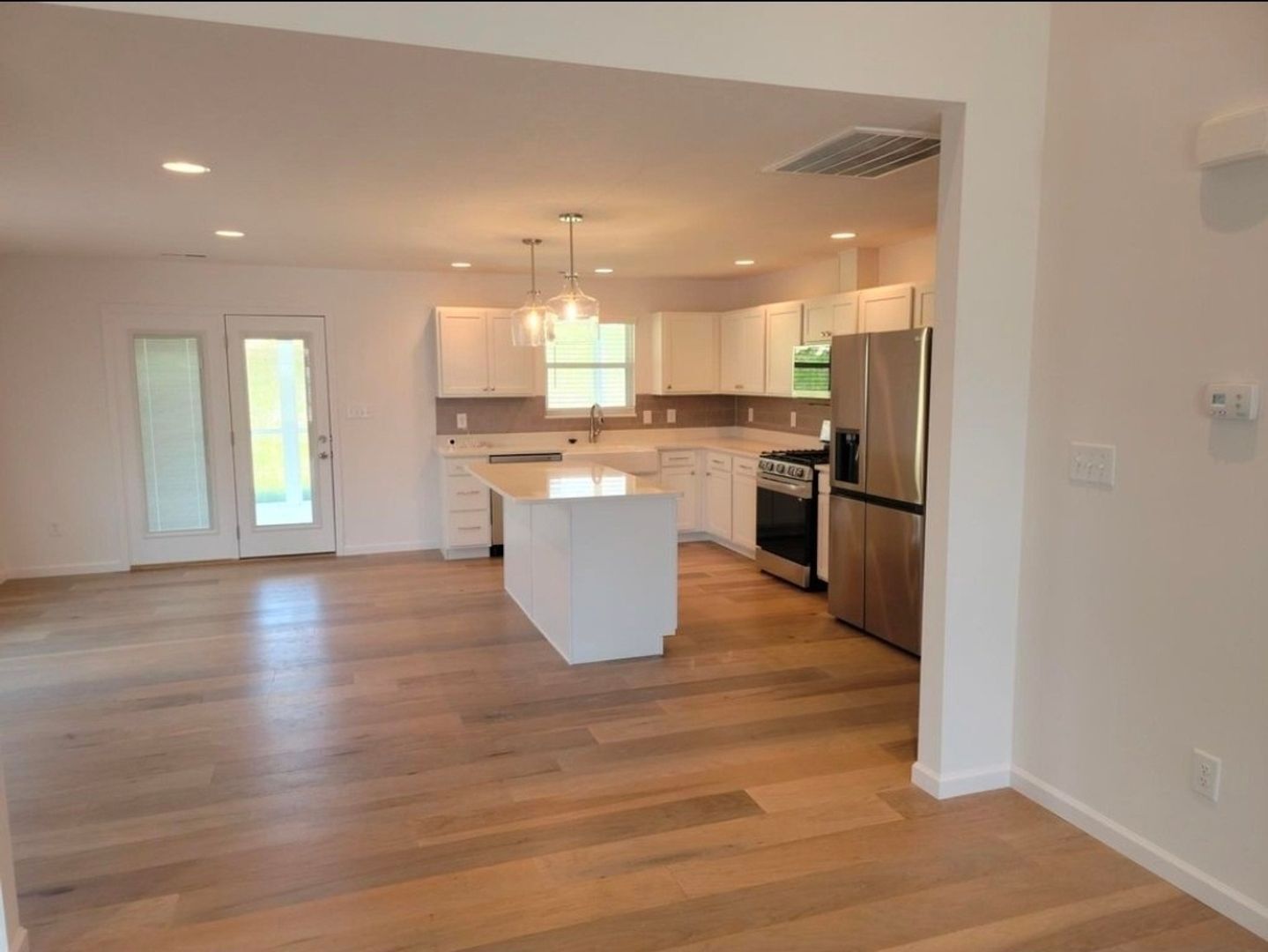 Building Photo - 7703 Mossy Lndg Ln