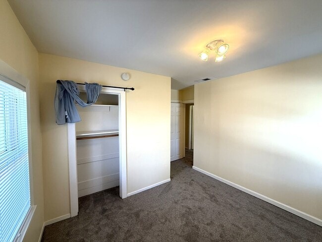 Building Photo - 5BR Berkeley Home | W/D, Dishwasher, Backyard + Storage Near Shattuck & Berkeley Bowl