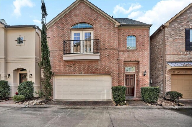 Primary Photo - 2615 Cheshire Oaks Dr