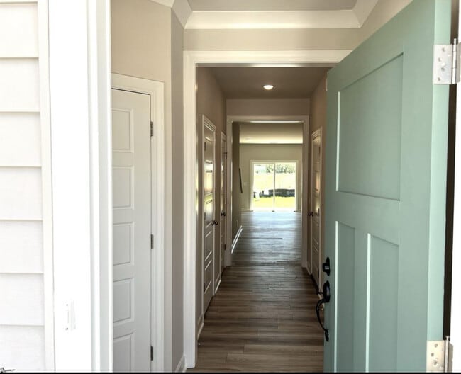 Building Photo - 1508 Yellowwood Ct
