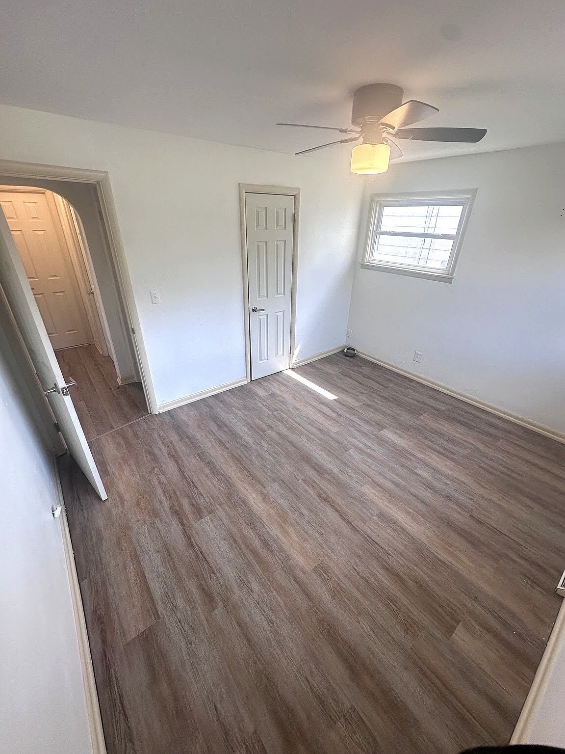 Building Photo - 43 Eleanor Ave