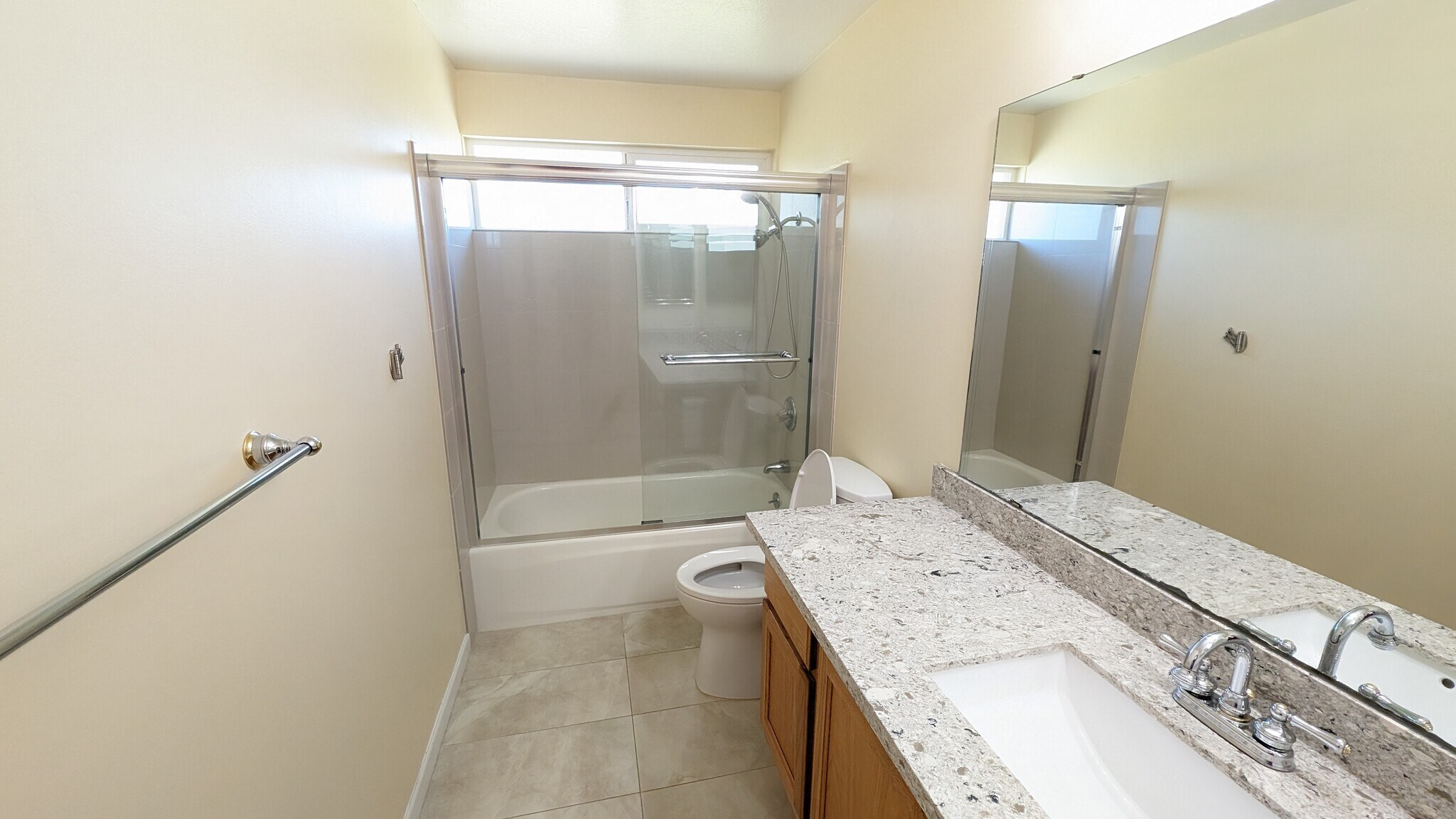 Building Photo - 9758 NE 134th Pl