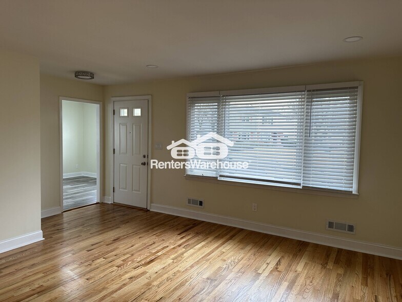 Building Photo - 3316 Wild Cherry Rd