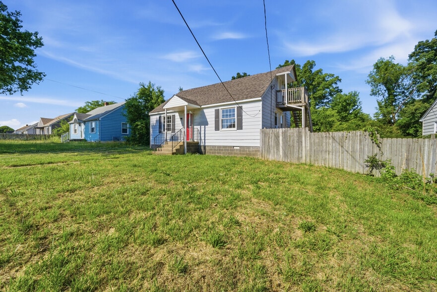 Building Photo - 302 Marlin Dr