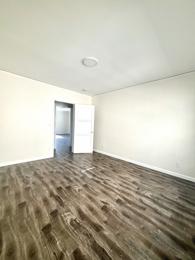 Building Photo - 936 Westmoreland Ave