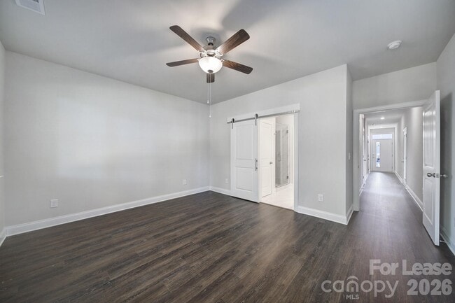 Building Photo - 2432 Arty Ave