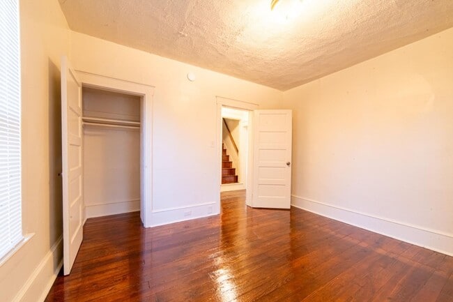 Building Photo - Beautifully refreshed 4-bedroom, 2-bath home in Millville