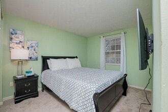Building Photo - 1387 Firethorne Dr