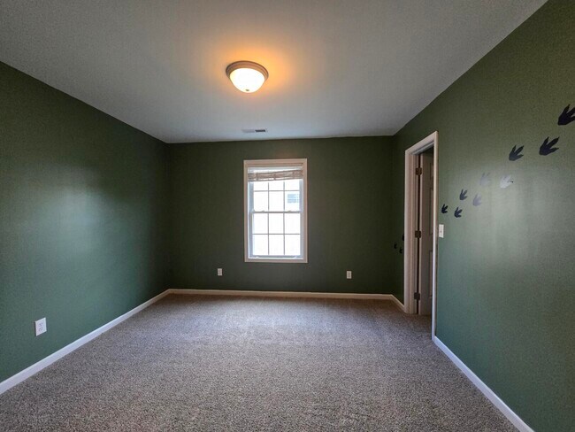 Building Photo - 206 Aberlour Dr