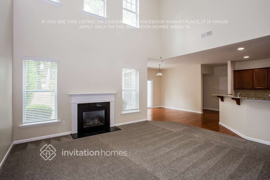 Building Photo - 15913 Oxford Glenn Dr