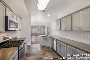 Building Photo - 902 Siena View