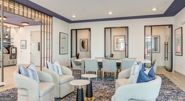 Building Photo - 1000 Rea Dr SW