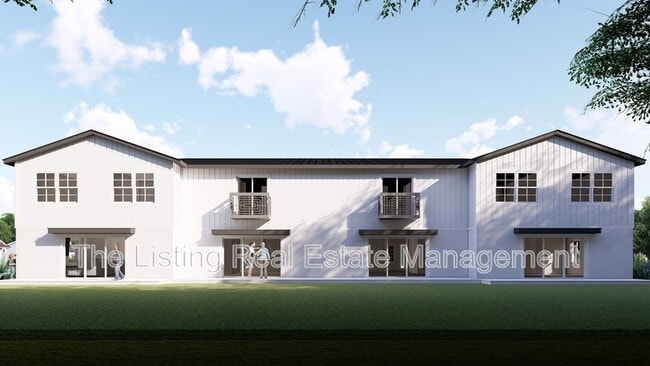 Building Photo - 1545 E Fort King St