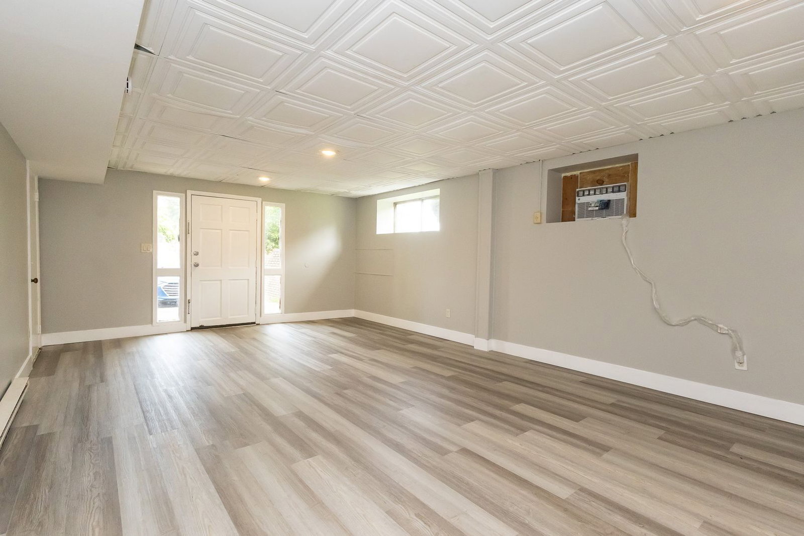 Building Photo - 4000 Lara Ln