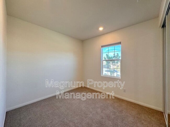 Building Photo - 22691 Hilltopper Wy