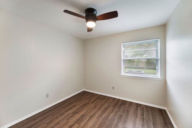 Building Photo - 11324 Prelude Dr