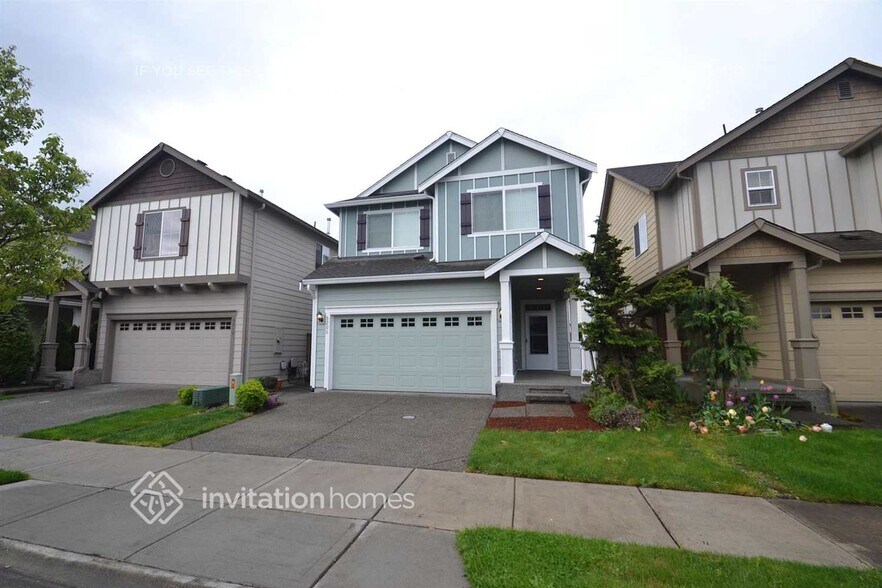 Building Photo - 6206 Park St E