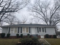 Building Photo - 122 Highland Dr