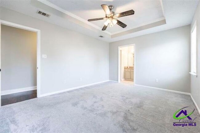 Building Photo - 104 Brittland Dr