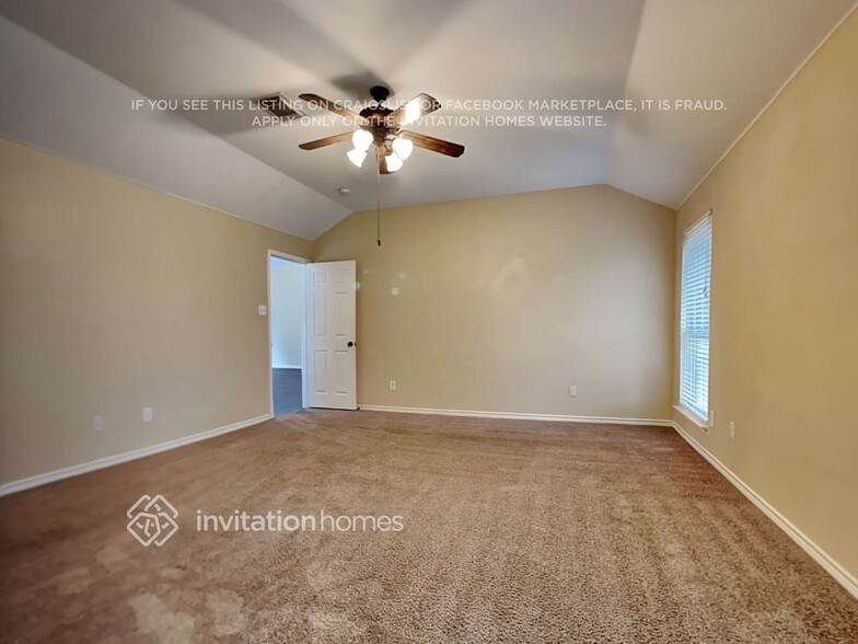Building Photo - 2805 Beacon Hill Dr