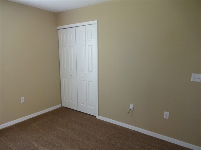 Building Photo - 3992 Clearbrook Cove Rd