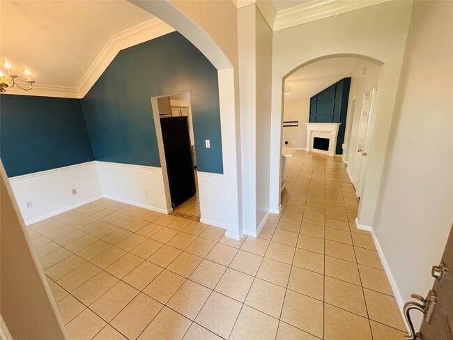 Building Photo - 17227 Lilac Vale Ct