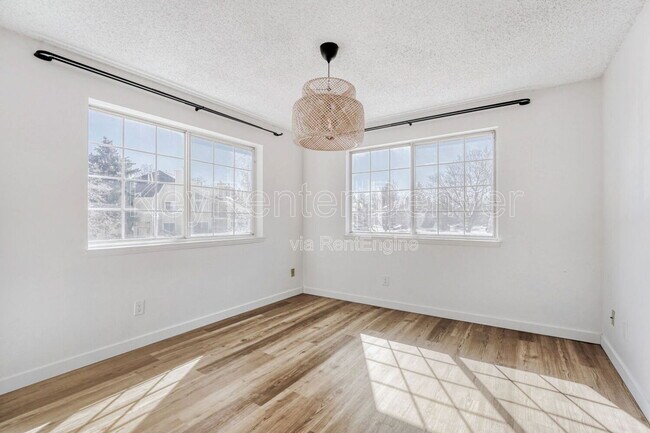 Building Photo - 13704 E Lehigh Ave