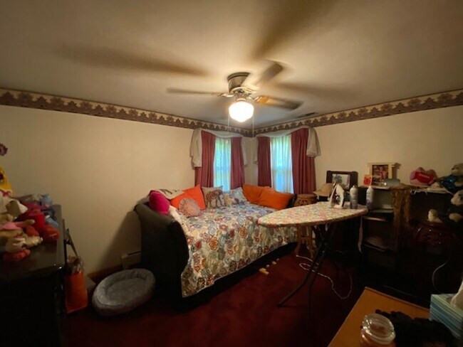 Building Photo - Single Family Home in Richland Area