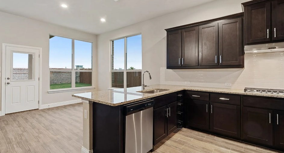 Building Photo - 838 Poppie Ln