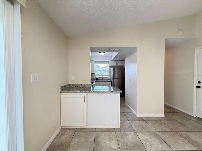 Building Photo - 3136 Julia Ct