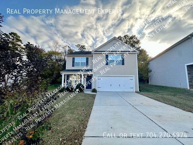 Building Photo - Charming 4BR/2.5BA Home in Charlotte!