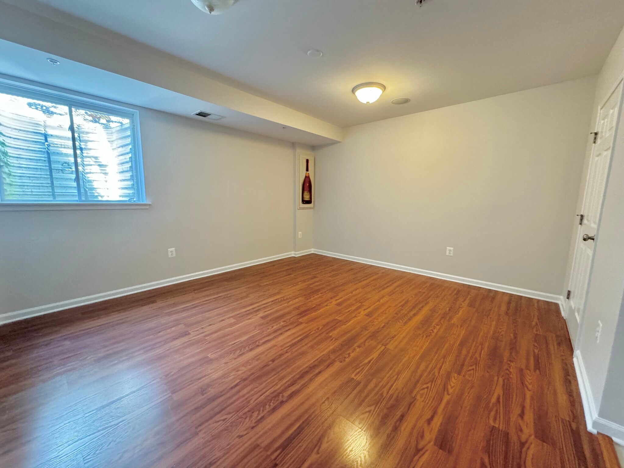 Basement - 25530 Joy Ln