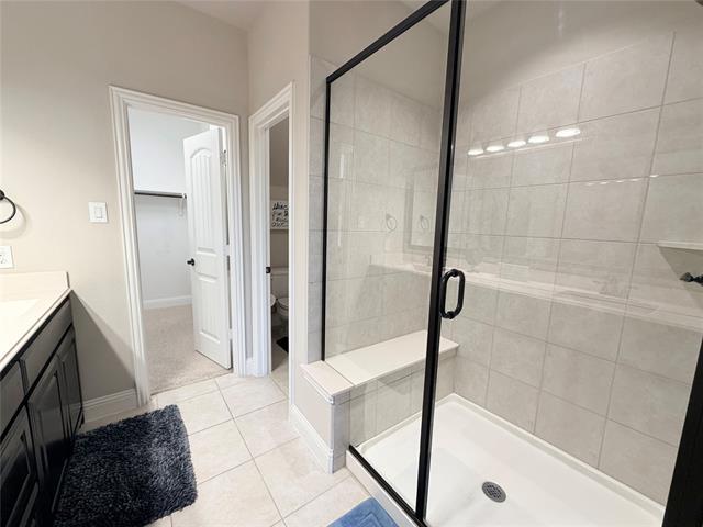 Building Photo - 305 Tottenham Ct