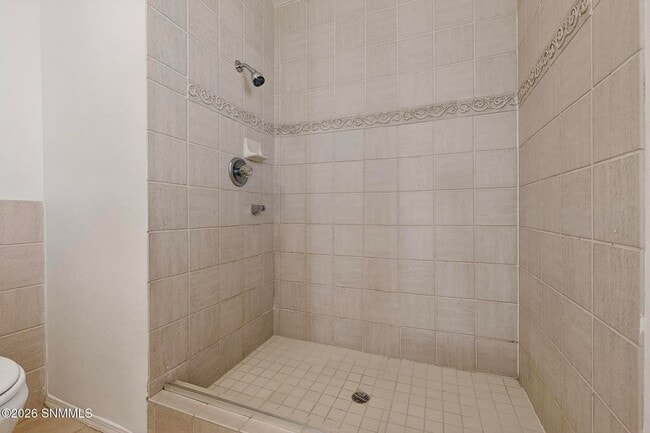 Building Photo - 8120 Ruidoso Rd NE