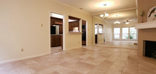 Building Photo - 6607 Tournament Dr