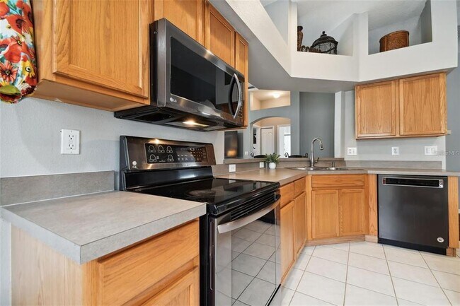 Building Photo - 7655 Citrus Blossom Dr