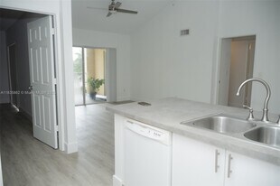 Building Photo - 2600 S University Dr