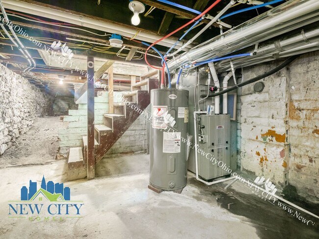 Building Photo - 91-93 N Central Avenue, Columbus, OH 43222