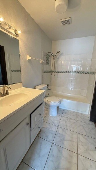 Building Photo - 2342 Huntington Green Ct