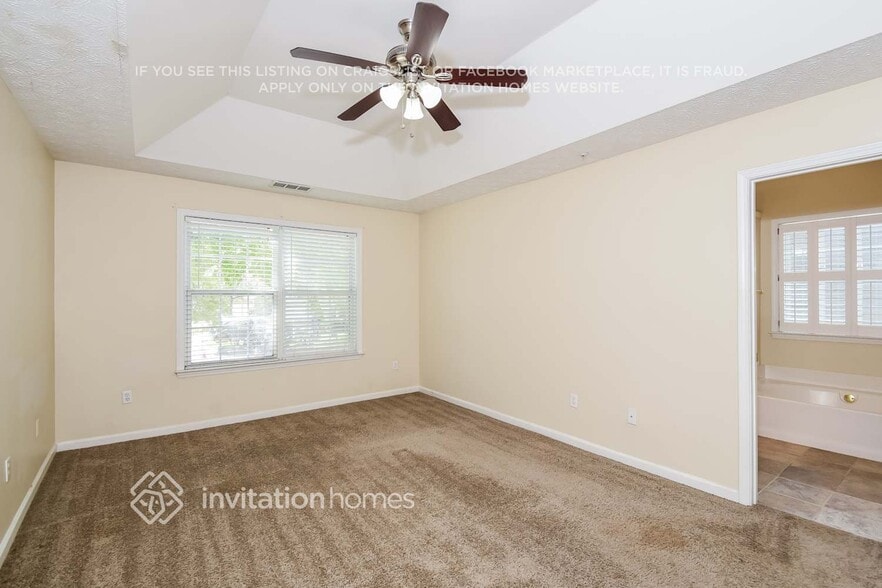 Building Photo - 1479 Evanston Ln