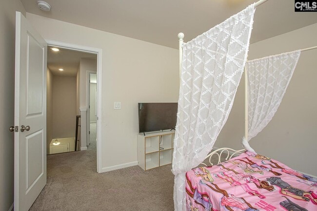 Building Photo - 240 Burbage Ct