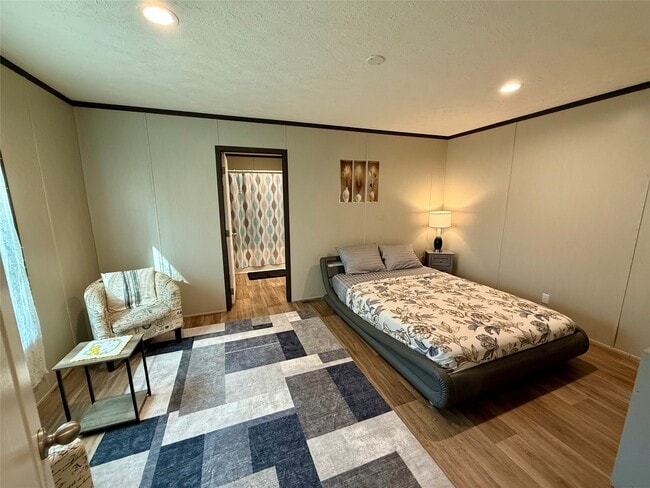 Building Photo - 13298 County Rd 190