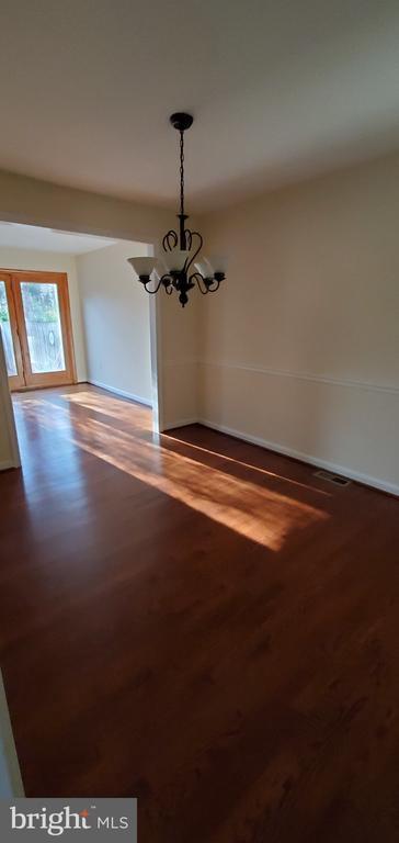 Building Photo - 5266 Leestone Ct