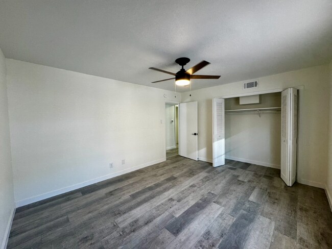 Building Photo - 170 De Chantle Rd