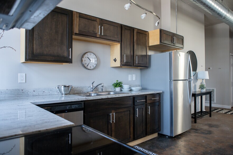 Primary Photo - Halligan Coffee Company Lofts