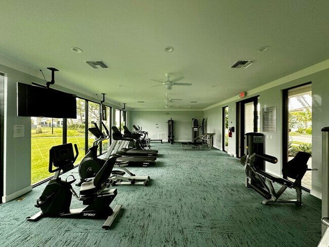 Building Photo - 5570 Quiet Lake Pl