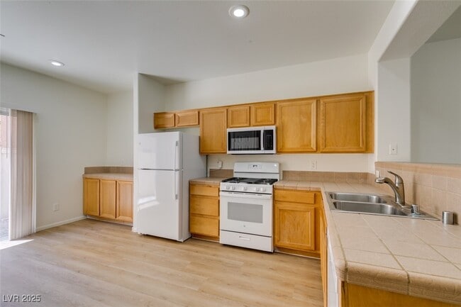 Building Photo - 11098 Arcadia Sunrise Dr