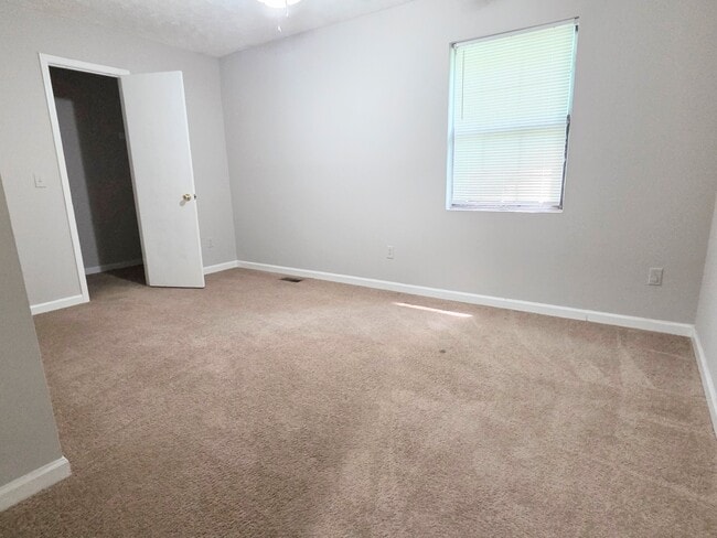 Building Photo - 2259 Salt Springs Pl