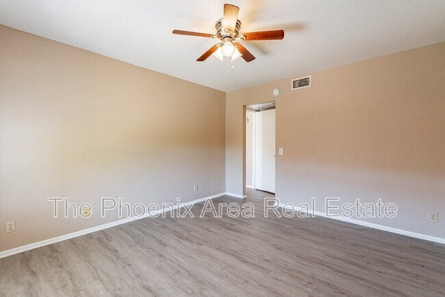Building Photo - 16657 E Gunsight Dr