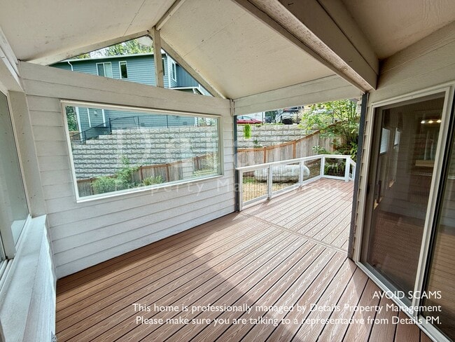 Building Photo - **APPLICATIONS PENDING** Nice Open Rambler...